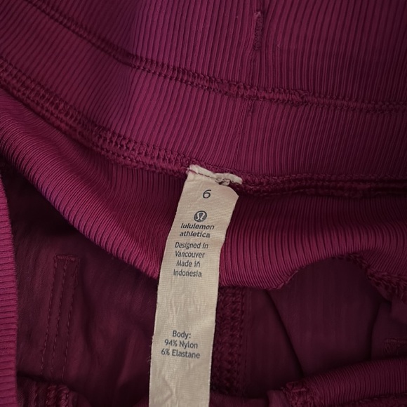 ‼️🍋‼️LULULEMON JOGGERS‼️🍋‼️ - Picture 2 of 3